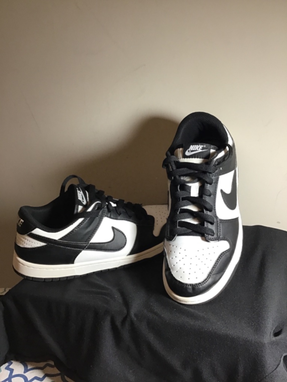 🔥😎Nike, size 8.5, used but in great condition, see photos 🔥😎 - Picture 2 of 3